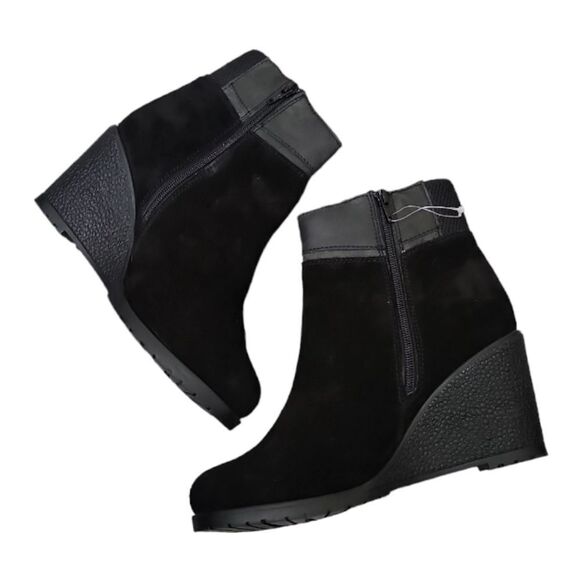 Enjoyable Women's Black Suede Wedge Ankle Boots Size 11 NWOT - Picture 4 of 8